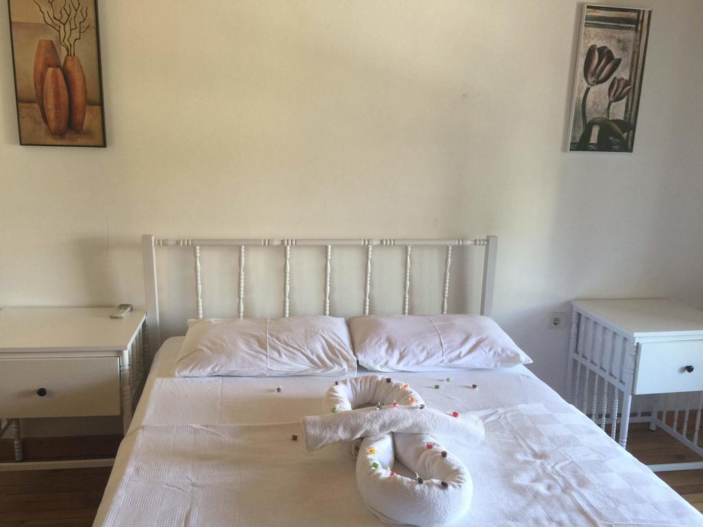 Pastor Historical Apart-Hotel The Gulf Of Измир Стая снимка
