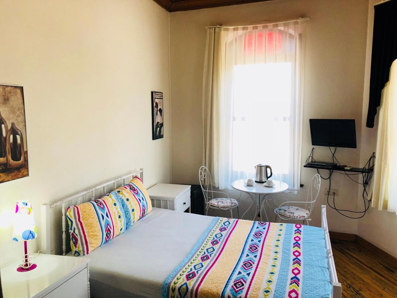 Pastor Historical Apart-Hotel The Gulf Of Измир Екстериор снимка