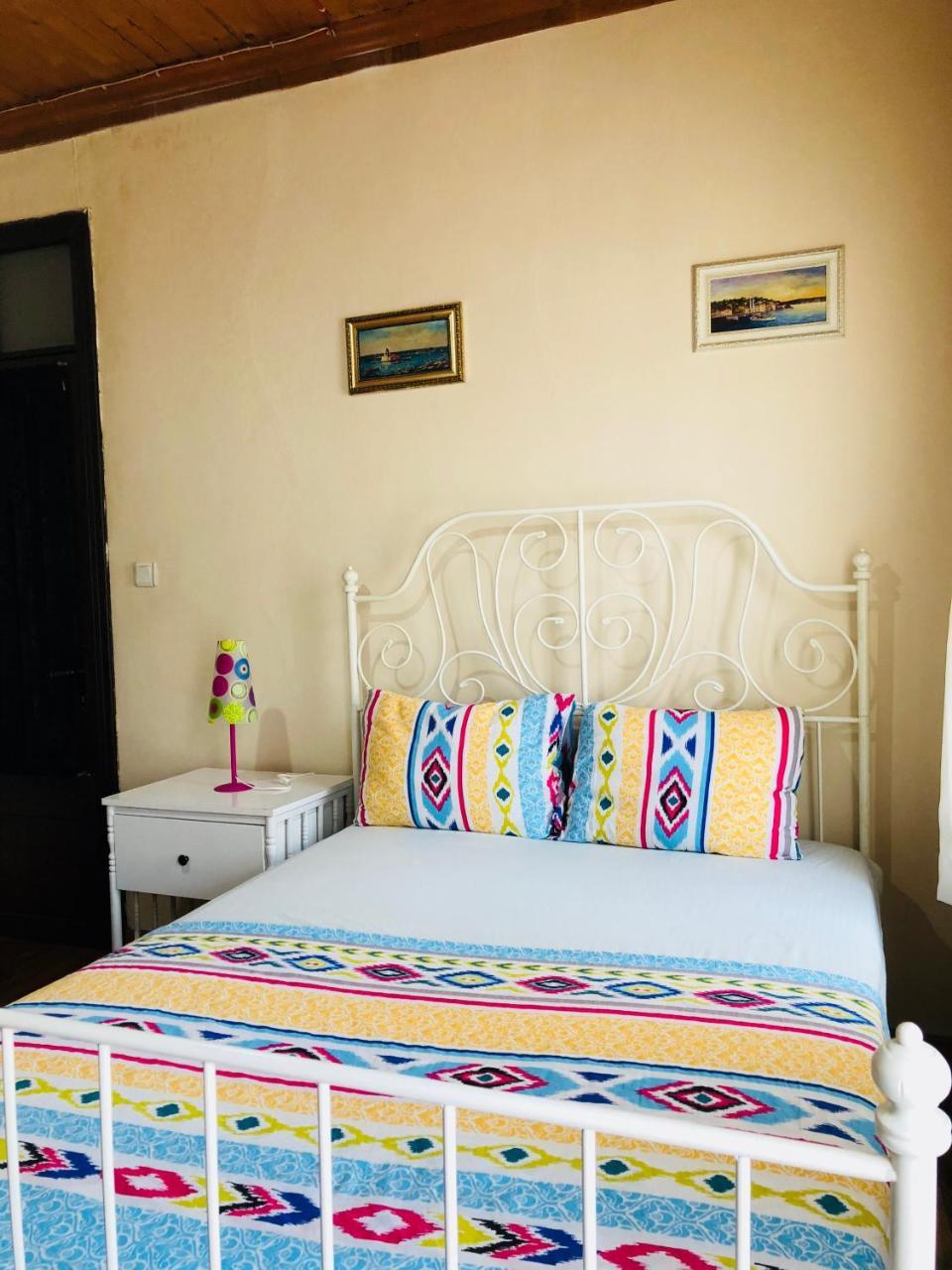 Pastor Historical Apart-Hotel The Gulf Of Измир Екстериор снимка
