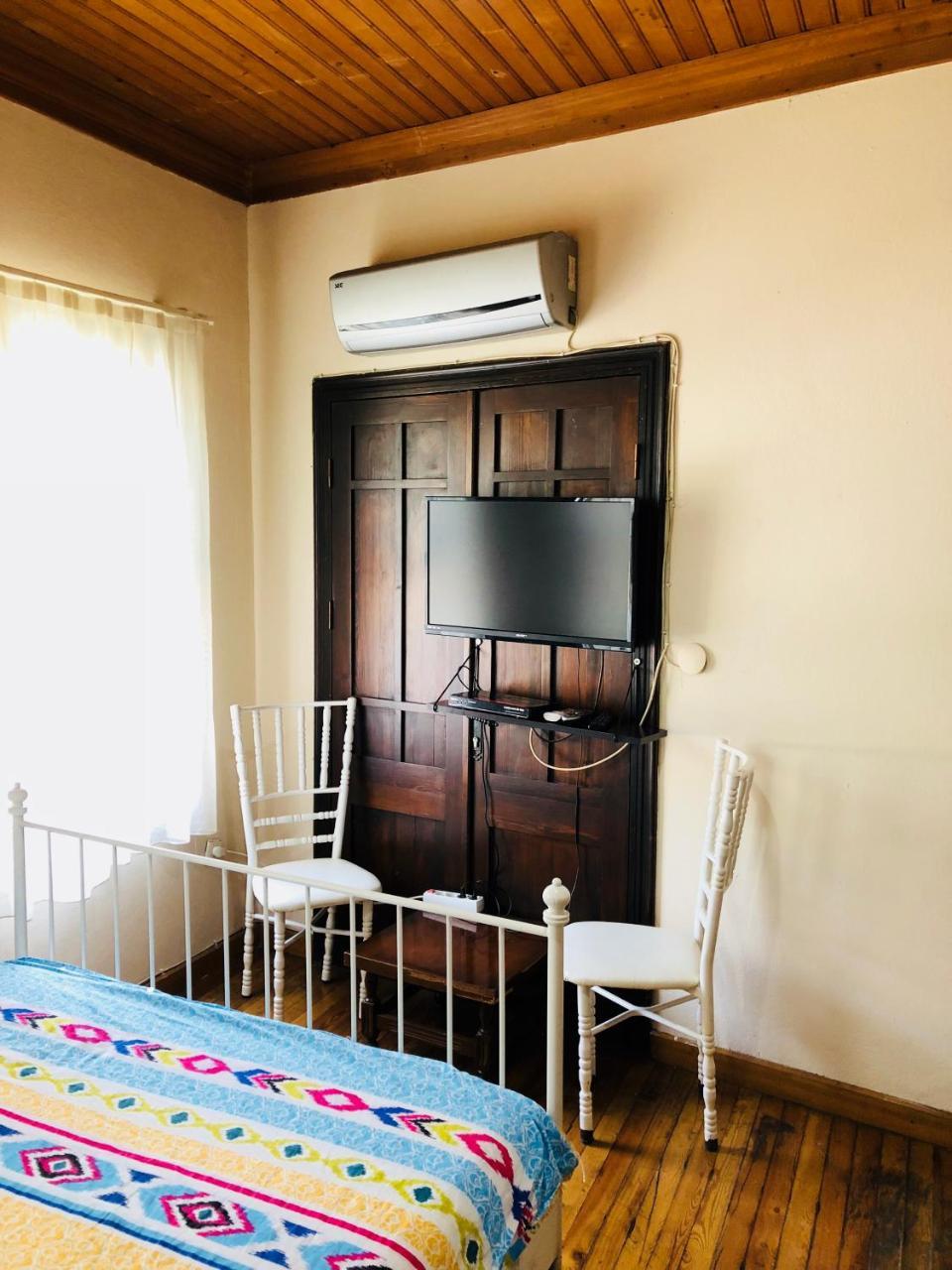 Pastor Historical Apart-Hotel The Gulf Of Измир Екстериор снимка
