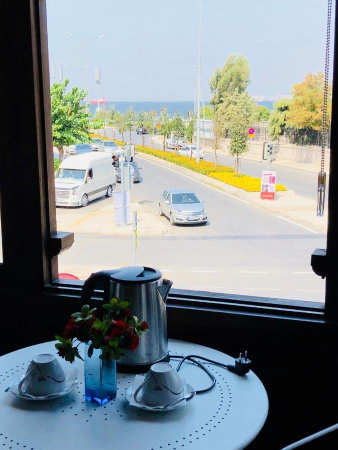 Pastor Historical Apart-Hotel The Gulf Of Измир Екстериор снимка
